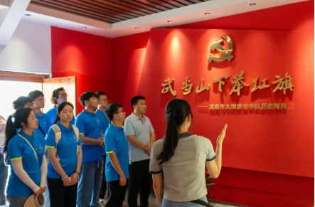 世界杯2026官方网站经济管理系开展暑期“三下乡”社会实践